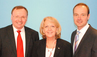Thorsten Konzelmann (links) und Dr. Roland Adelmann mit Ministerpräsidentin Hannelore Kraft